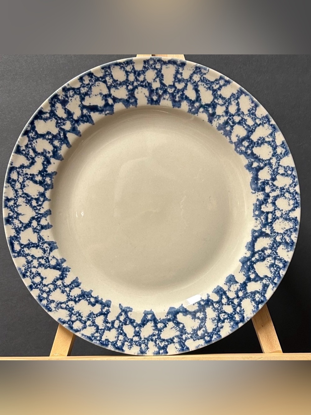 Gibson Plate Blue Sponge Rim, No Center, No Trim
Pattern COBALT SPONGE